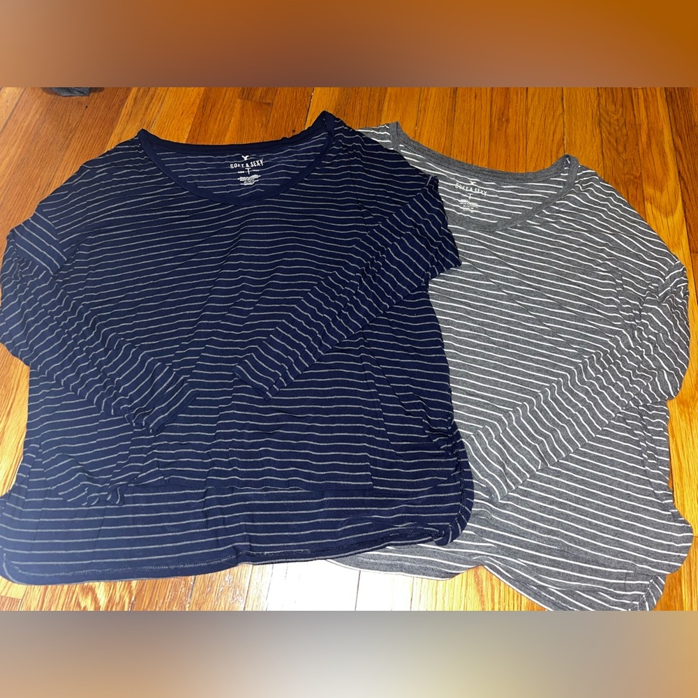 Bundle of 2 American Eagle Soft & Sexy Shirts Sz Medium